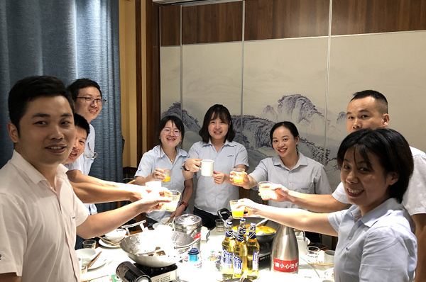 楽しいチームディナー