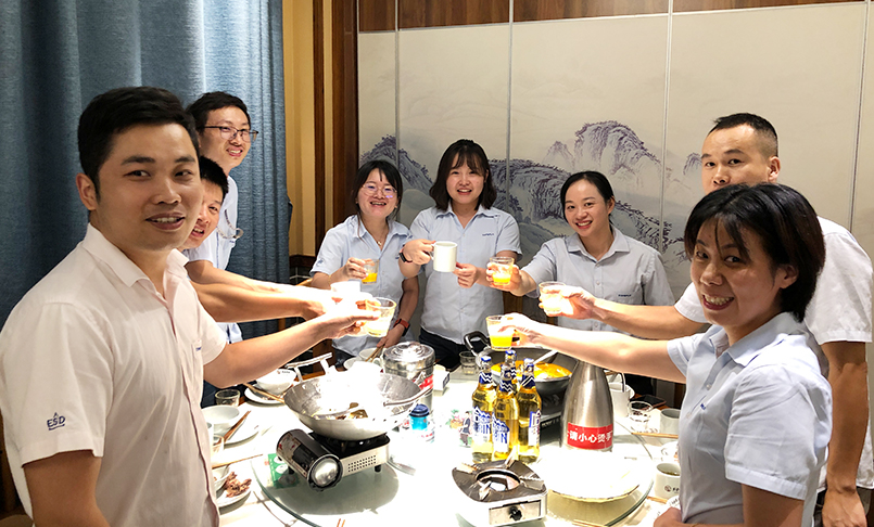 楽しいチームディナー
